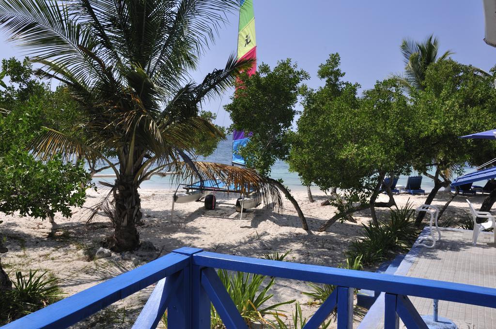 Hotel Baru Beach House Exterior foto